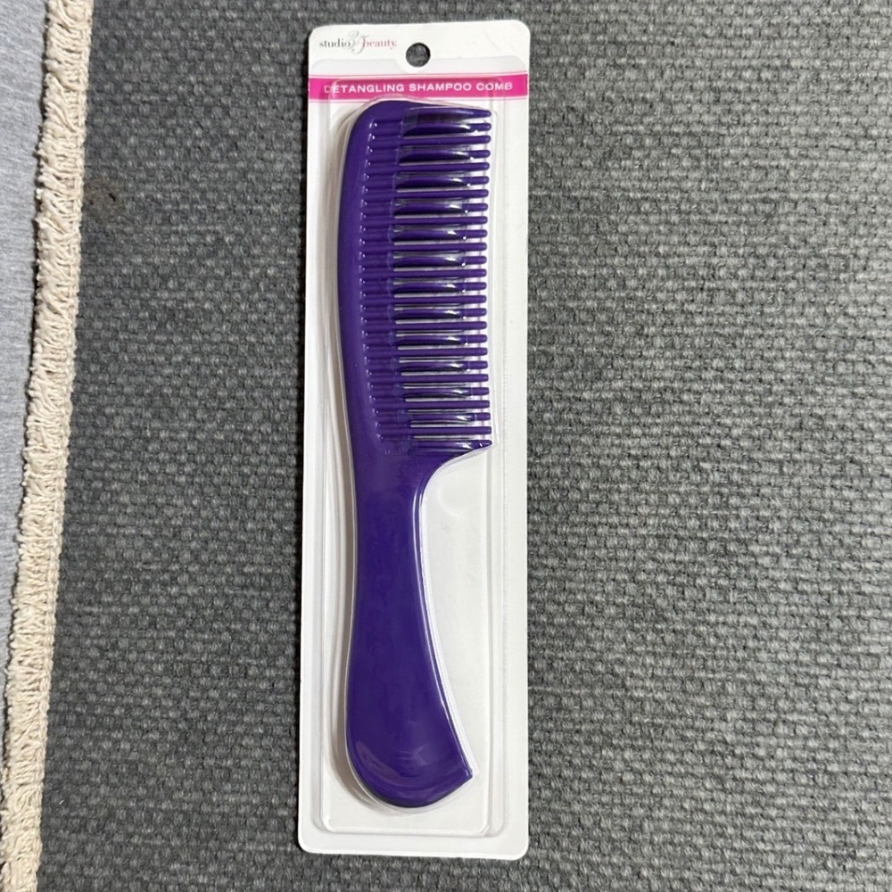 Studio 35 Beauty Detangling Shampoo Comb Purple Wide Tooth Retired by Walgreens
